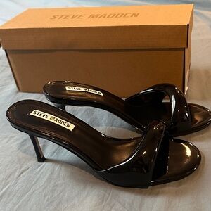 Steve Madden Glossy Black Heels